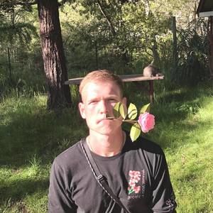 Meet your Posher, George